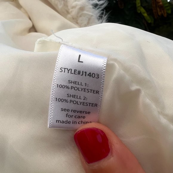 Active USA Faux Fur Cream Vest Size L - Picture 3 of 6